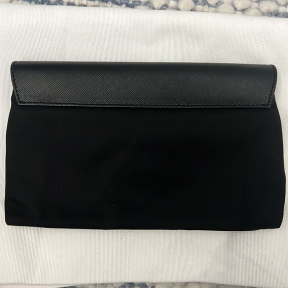 Vintage Prada wallet - Picture 2 of 4